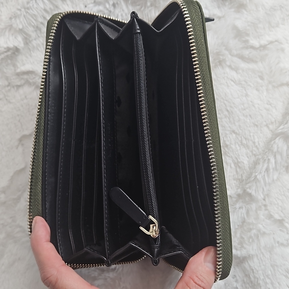 Kate Spade Olive Green Wallet - Picture 4 of 6